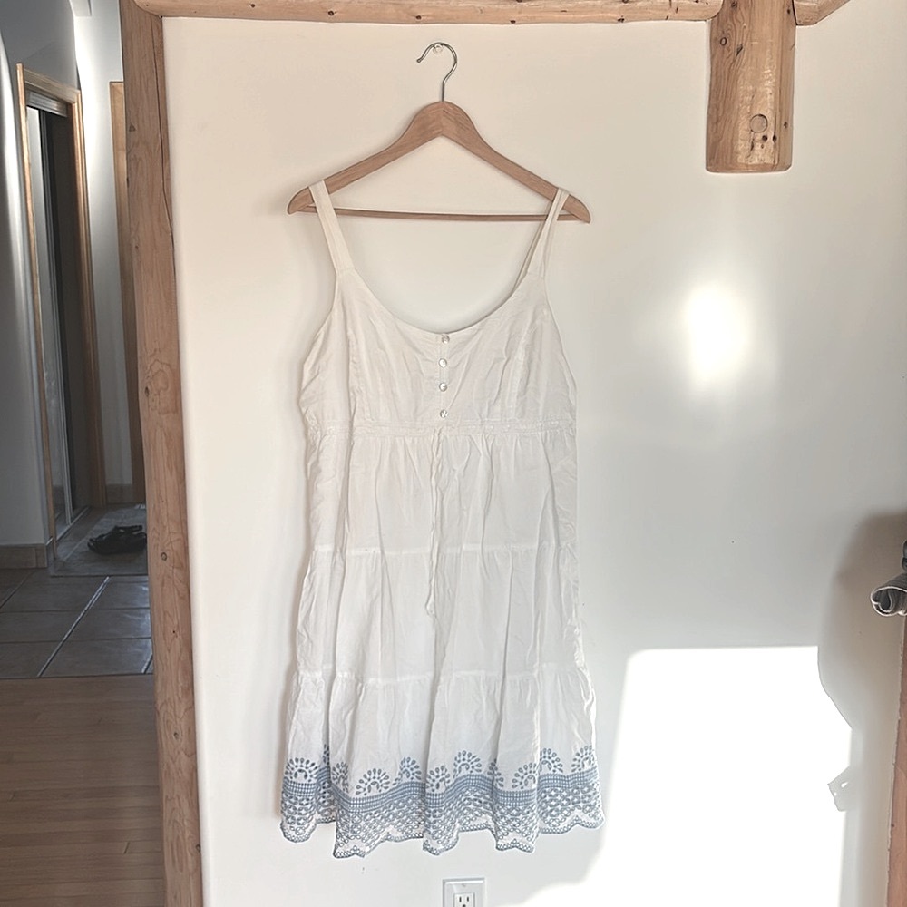 cottage core maternity dress by Serephine